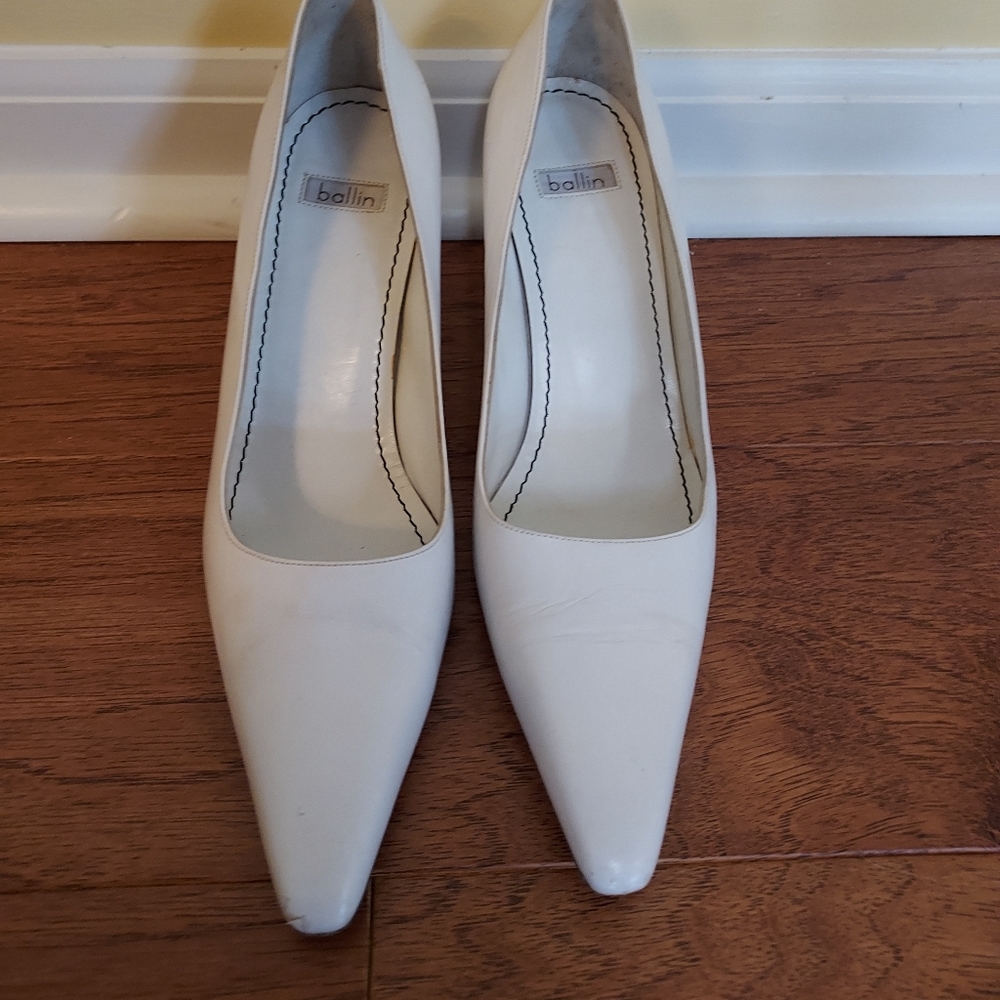 LADIES WHITE LEATHER Pointed Heels Shoes Size 38/7
